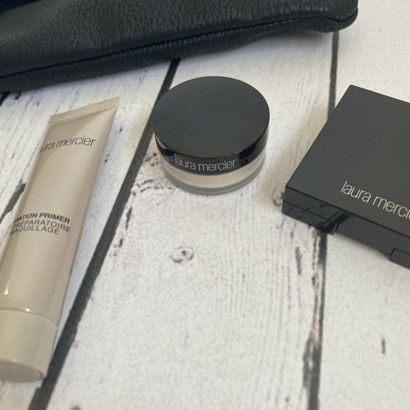 NEW Laura Mercier Sample Set Setting Baked Powder - Picture 2 of 6
